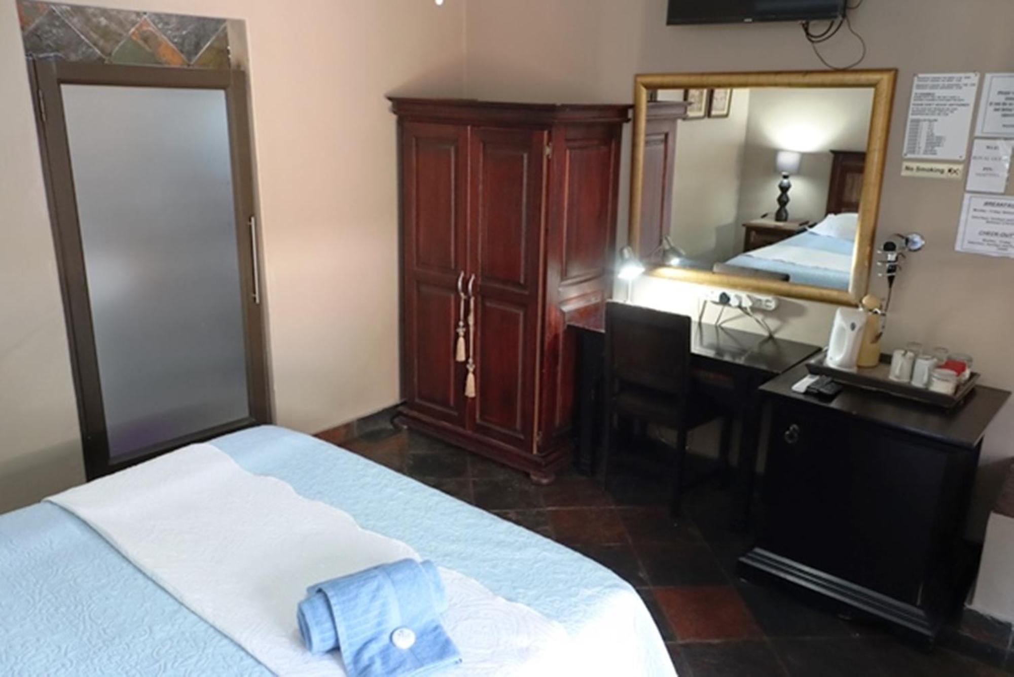 Royal Game Guest House Phalaborwa Ngoại thất bức ảnh